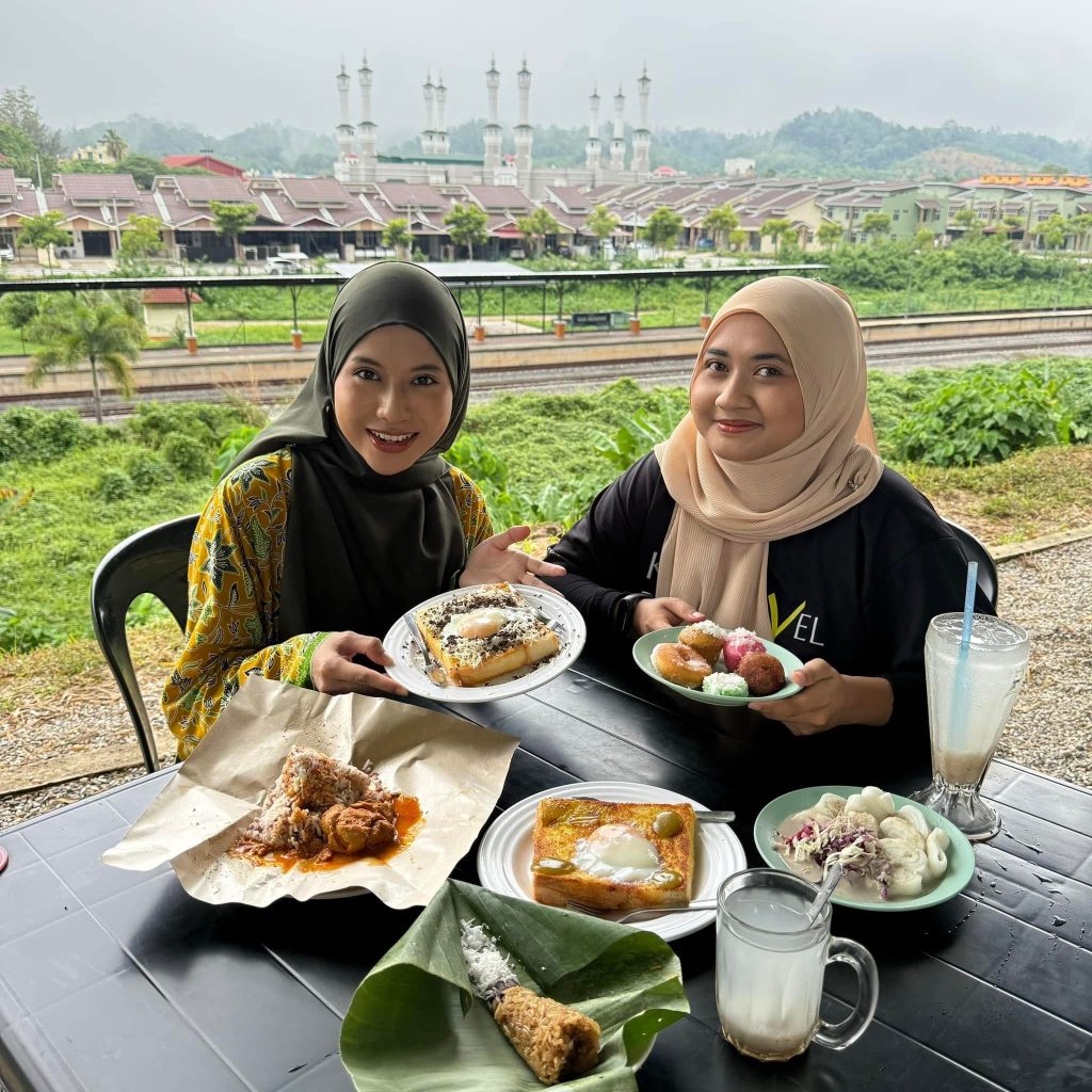 Tempat Makan di Gua Musang