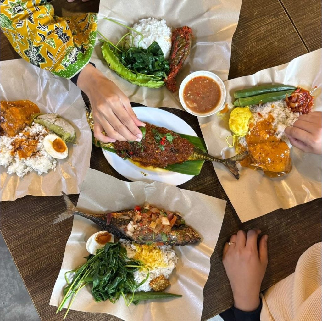 Tempat Makan di Gua Musang