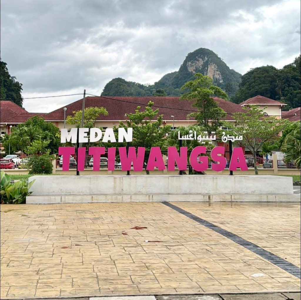 Tempat Makan di Gua Musang